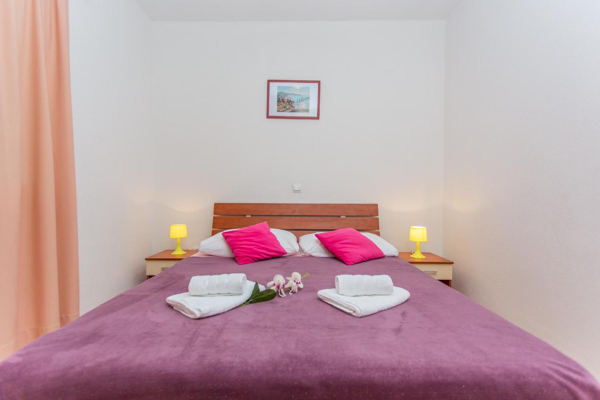 Apartments Grepo Sljeme Makarska Rom bilde