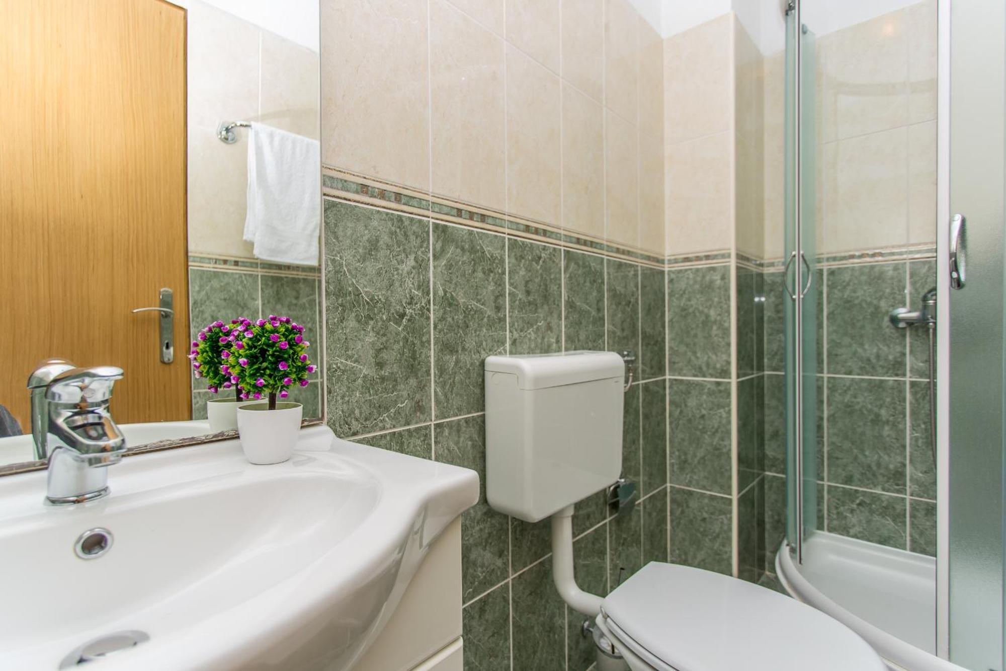 Apartments Grepo Sljeme Makarska Rom bilde