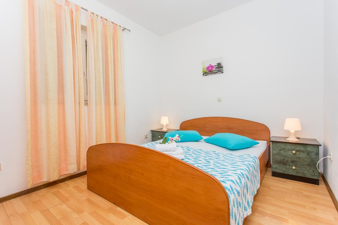 Apartments Grepo Sljeme Makarska Rom bilde