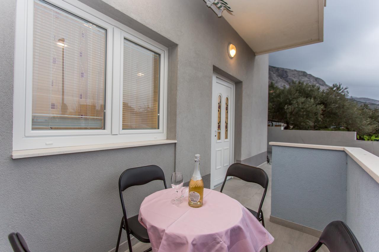 Apartments Grepo Sljeme Makarska Rom bilde
